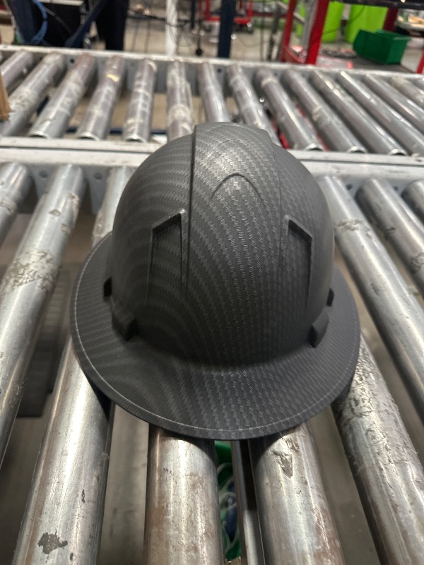 Photo 1 of fake carbon fiber hardhat