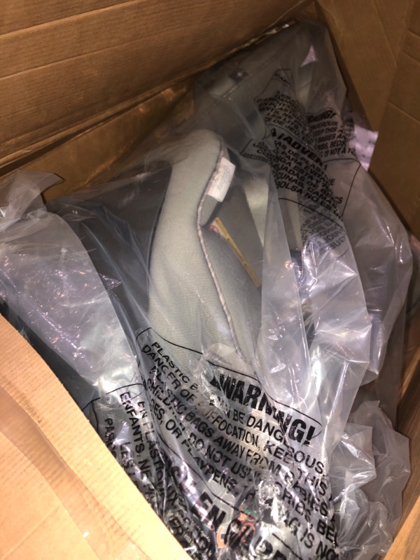 View 6 of ****REFERENCE PHOTO ONLY****

Evenflo Revolve360 Slim Convertible Car Seat grey