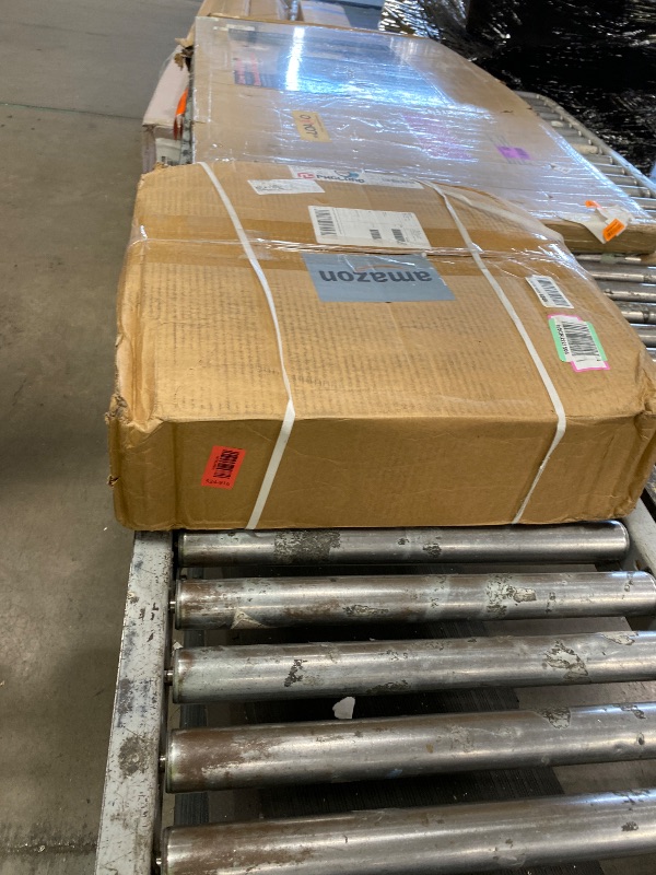 View 2 of 1/2" x 6500' Industrial-Grade Polyester (PET) Strapping Coil