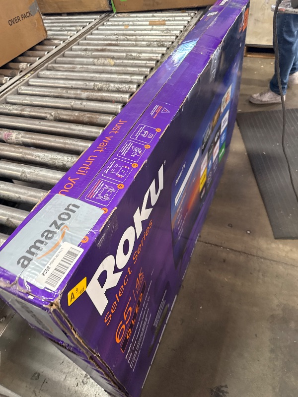 View 5 of ***Parts Only*** Roku 65-Inch Select Series Smart TV 2026-4K (2160p) QLED TV