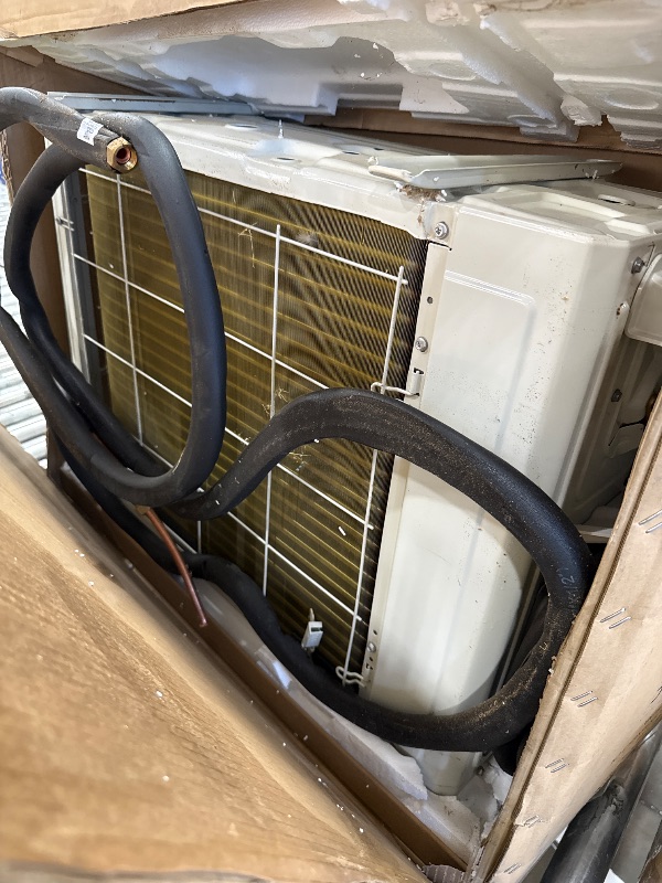 View 3 of ***2/2 cartons *** YITAHOME 12000 BTU Mini Split AC/Heating System