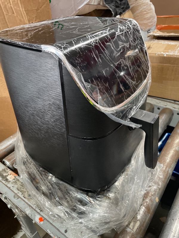 View 4 of **NEEDS NEW BASKET***Gourmia 7 Qt Air Fryer - Black, LED Display, 12 Presets
