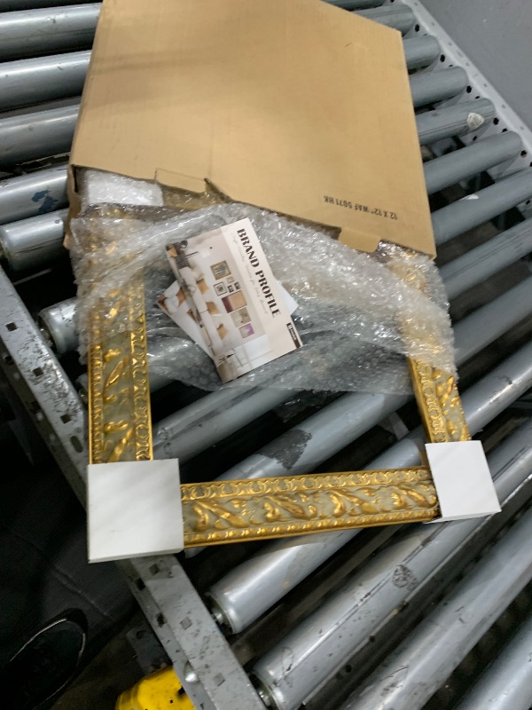 Photo 1 of ?? Square Frame 8201 20 cm Corner (Interior Dimensions 200 X 200 mm) Acrylic Specifications
