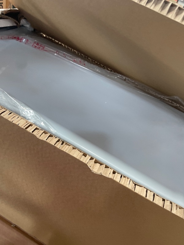 Photo 1 of **Unable to test** Medium Ice MAKER