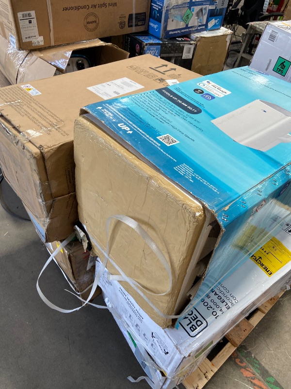 View 2 of **TRUCK PICKUP** AC UNIT PALLET 6 UNITS