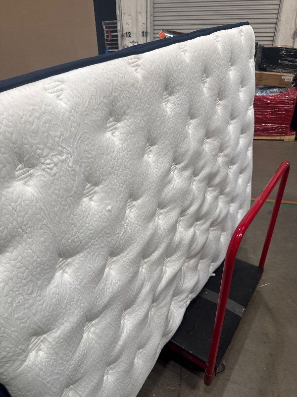 View 3 of 12 Inch Queen Hybrid Mattress, Medium Firm, Memory Foam and Pocket Springs, Motion Isolation, Edge Support, Pressure Relief