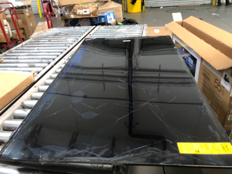 Photo 1 of *BROKEN SCREEN* Samsung 55-Inch Class U8000H Series 4K Smart TV