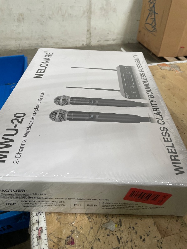 Photo 1 of **FACTORY SEALED** Dual Channel Wireless Microphone System, MELONARE Auto-Scan Professional Cordless Dynamic Mic Set, 260ft Range, 2x100 UHF Metal Wireless Mic for Singing, Karaoke, Church, Wedding, DJ (MWU-20-2H)