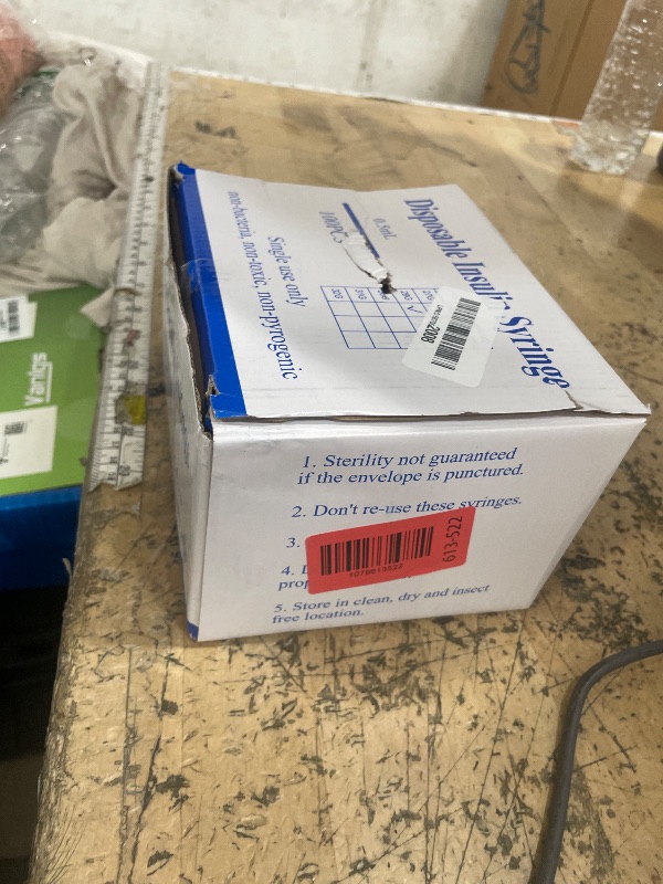 Photo 1 of 0.5ml Syringe with Cap, 29G 1/2" 13mm 1/2cc Syringes, Disposable Individual Package, Pack of 100