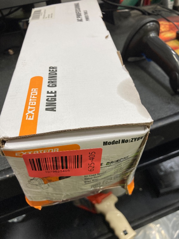 Photo 1 of ***********missing parts+ missing safety guard and the 4 discs************Extbtfor Angle Grinder,6.0-Amp Electric Angle Grinder Tool 4-1/2",11000RPM Metal Cutter Grinder with 4 Pcs Wheel for Cutting, Grinding, Polishing and Rust Removal