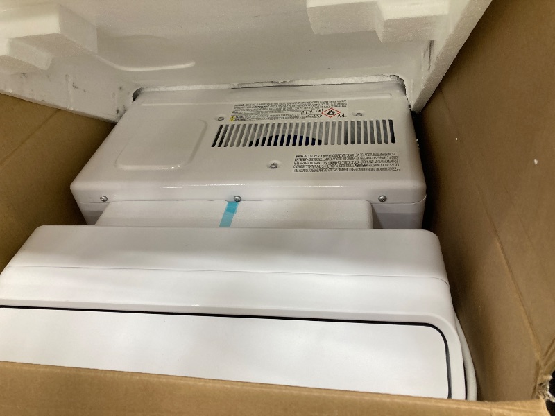 Photo 1 of ***MISSING PARTS-SELLING AS IS *** Midea 6,000 BTU U Shaped Smart Inverter Window Air Conditioner - Cools 250 Sq Ft, Ultra Quiet with Open Window Operation - Alexa/Google Assistant Compatible, 37% Energy Savings, Remote (2026 Edition)