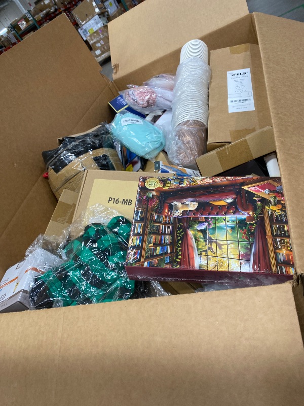 Photo 1 of ******* NO RETURN ****** NO REFUND***** Nellis Variety Box: Medium