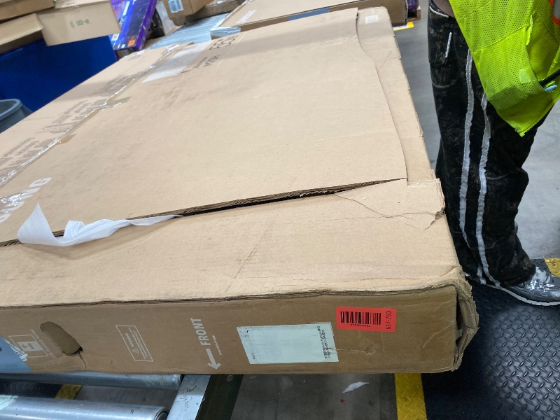 Photo 1 of ********* MISSING CORD******* Samsung 55-Inch Class Mini LED M70H Series Samsung Vision AI Companion Smart TV (2026 Model, 55M70H) Processor 4K, Pure Spectrum Color, Motion Xcelerator + DLG 120Hz