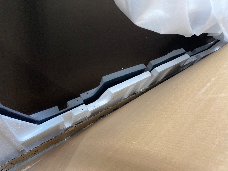 Photo 1 of **** NO RETURNS - NO REFUNDS **** Samsung 85-Inch Class Crystal UHD U8000F 4K Smart TV (2025 Model) Endless Free Content, Processor, MetalStream Design, Knox Security, Alexa Built-in