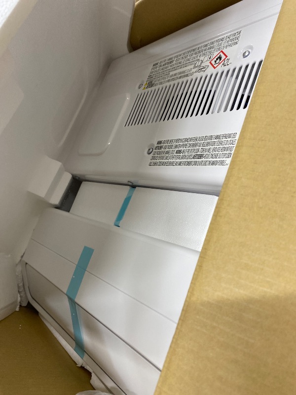 Photo 1 of ***PARTS ONLY*****Midea 8,000 BTU U Shaped Smart Inverter Window Air Conditioner - Cools 350 Sq Ft, Ultra Quiet with Open Window Flexibility - Alexa/Google Assistant Compatible - 37% Energy Savings, Remote (Updated)