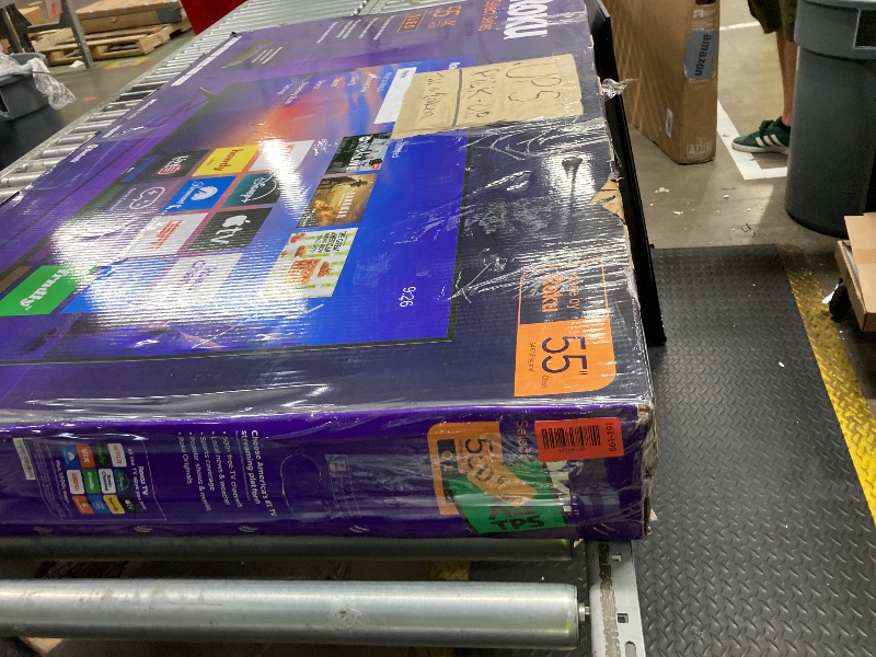 Photo 1 of *PARTS ONLY* NO RETURNS/NO REFUNDS* Roku Smart TV 2026 – 55-Inch Select Series, 4K QLED TV – Roku TV with Voice Remote – Flat Screen QLED Television with Wi-Fi for Streaming Live Local News, Sports, & Movies – Bluetooth Headphone Mode