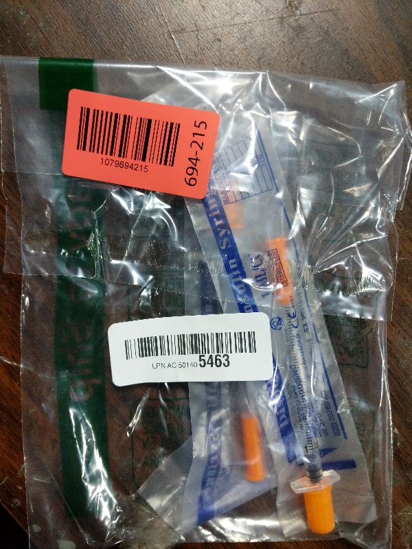 Photo 1 of 1ml Syringe with Cap, 31G 1/4" 6mm 1cc Syringes, Disposable Individual Package, Pack of 20