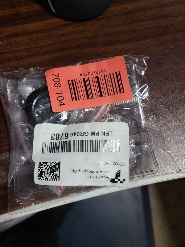Photo 1 of 2 Pack Clear Plastic Horizontal Name Tag Badge ID Card Holders Clear ID Card Holders Soft Plastic Badge Holders Retractable Badge Holders with Heavy Duty Badge Reels for Nurse Doctor Teacher Office