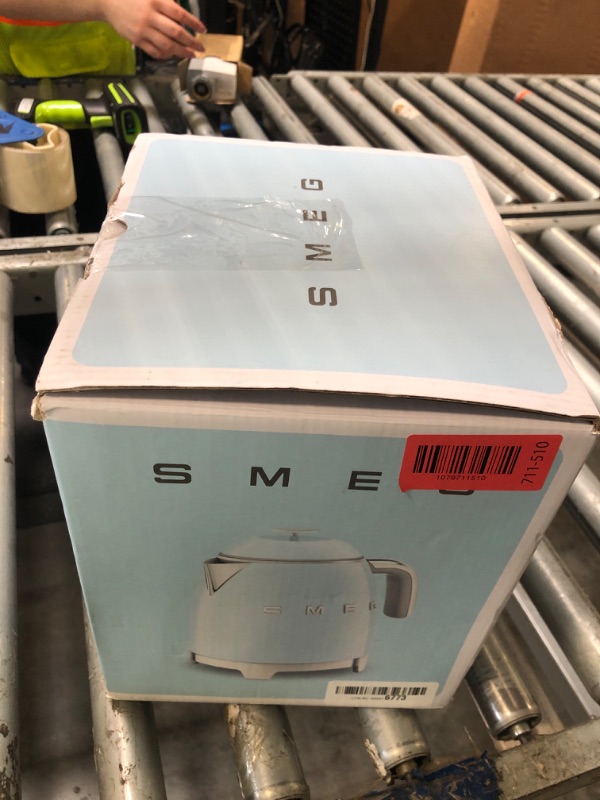 Photo 1 of SMEG Mini 50's Retro Style 3 Cup Electric Kettle with Double Wall Anti Slip Base and Water Level Indicator (White)