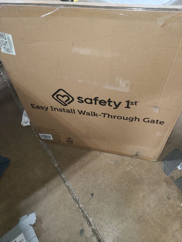 Photo 1 of Safety 1st Easy Install 28'' Walk Thru Gate, Fits Between 29'' and 38'', Black, 1-Pack,(GA105CBLK)