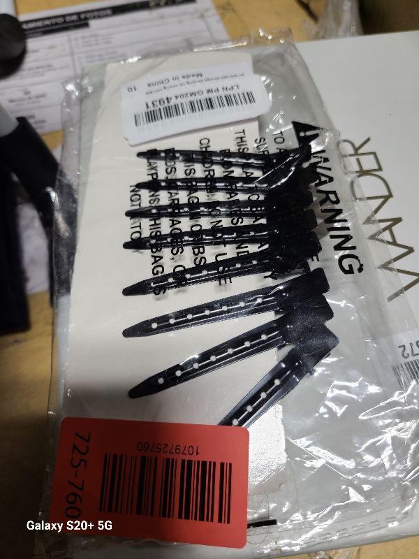 Photo 1 of 24 Packs Duck Bill Clips, Bantoye 2.75 Inches Rustproof Metal Alligator Curl Clips with Holes for Hair Styling, Hair Coloring, Black