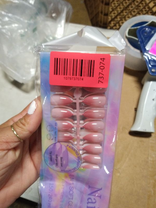 Photo 1 of 150Pcs Ombre Press on Nails Medium Almond Fake Nails Nude Pink Gradient Acrylic Nails Nature Gel Glue on Nails Ombre False Nail Tips Stick on Nail Manicure Kit for Women Girls 15 Sizes