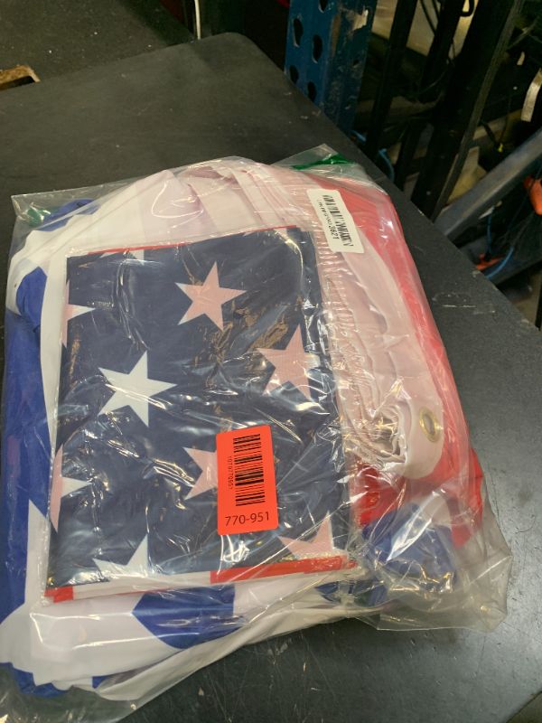 Photo 1 of Changmapaty American Pleated Fan Flag Set with Pole