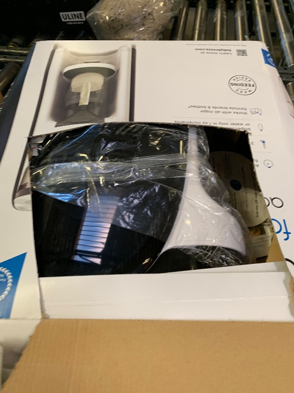 Photo 1 of Baby Brezza Formula Pro Advanced Formula Dispenser + Bottle Maker Machine