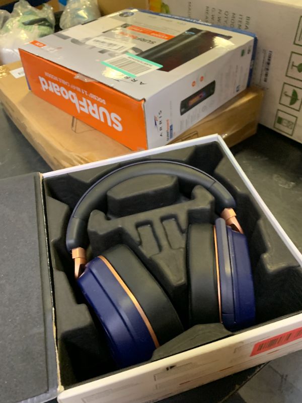 Photo 1 of Turtle Beach Stealth 700 Gen 3 Wireless Gaming Headset