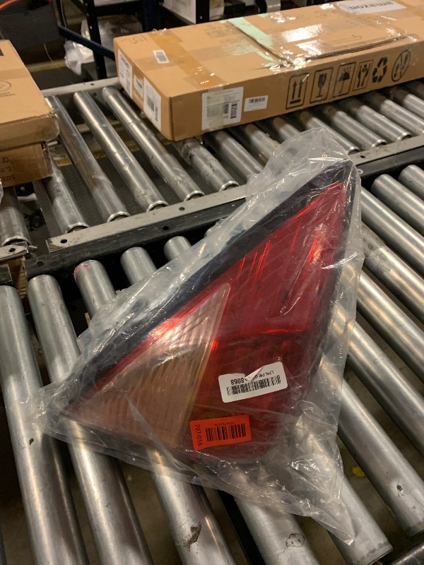 Photo 1 of Dasbecan Left Side Tail Light Compatible With 2016-2018 Honda HRV LED