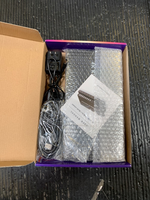 Photo 1 of SIGRAPID 8x1 KVM Multiviewer Switch