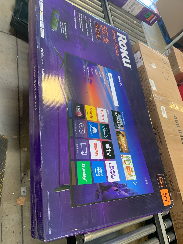 Photo 1 of Roku 55" Select Series 4K QLED Smart TV