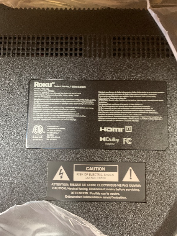 Photo 1 of Roku 55" Select Series 4K QLED Smart TV