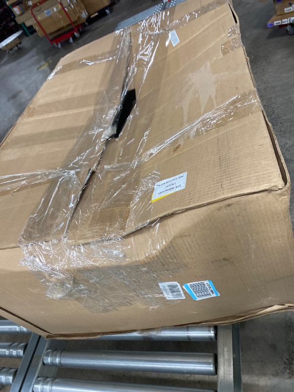 Photo 1 of ***DAMAGED -MISSING BOTTOM -SELLING AS PART ONLY*** Petmate Ruffmaxx Camouflage Dog Kennel Pet Carrier & Crate 40" (70-90 Lb), Outdoor and Indoor for Large, Medium, and Small Dogs - Made from Recycled Material w/ 360-Degree Ventilation, Made in USA
