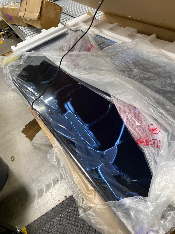 Photo 1 of *****No returns, no refunds*******/ BROKEN*****.Roku Smart TV 2026 – 65-Inch Select Series, 4K QLED TV – Roku TV with Voice Remote – Flat Screen QLED Television with Wi-Fi for Streaming Live Local News, Sports, & Movies – Bluetooth Headphone Mode
