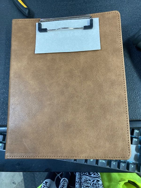 Photo 1 of ***SMALL SIZE 9.5" X 8"*** Metrubyone Small 3 Ring PLeather Binder with Clipboard for 5.5 x 8.5, Vintage Hardback 1 Inch, Professional Planner Organizer 9.5" X 8"***SMALL SIZE 9.5" X 8"***