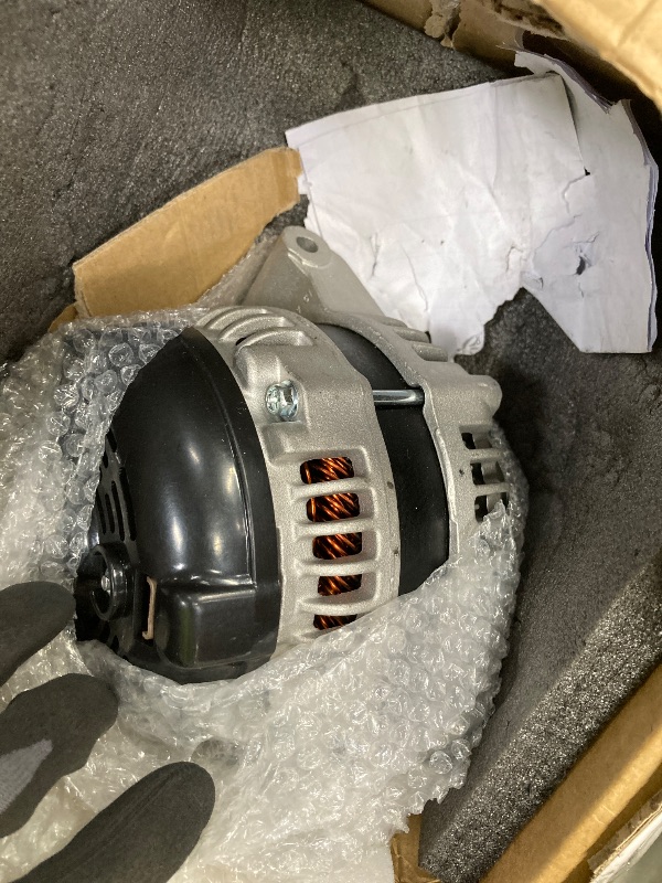 Photo 1 of *scratches* WAGSON 13980N Alternator Replacement For 2003-2007 Honda Accord 2.4, 2006-2011 Civic 2.0, 2007-2011 CRV 2.4, 2003-2011 Element 2.4, A.cur.a 04-08 CSX 2.0L, 04-08 TSX 2.4L, 104210-4732, 31100-RAA-A01