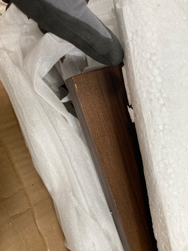 Photo 1 of *Missing pieces* *Scratches* Brown End table with drawers