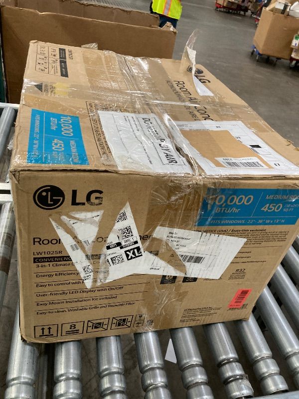 Photo 1 of ***NOT IN ORIGINAL BOX*****LG 6000 BTU Window Air Conditioner[2024 New] Remote Control, WiFi Enabled works with LG ThinQ, Alexa, Hey Google, Washable Filer Ultra-Quiet Cools Small Room up to 250 Sq.Ft AC Unit White LW6024RSMX   EST VALUE 224.00