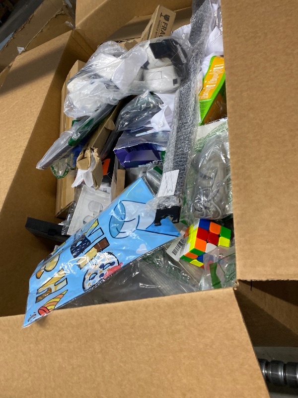 Photo 1 of ***** NO RETURN***** NO REFUND******Nellis Variety Box: Medium