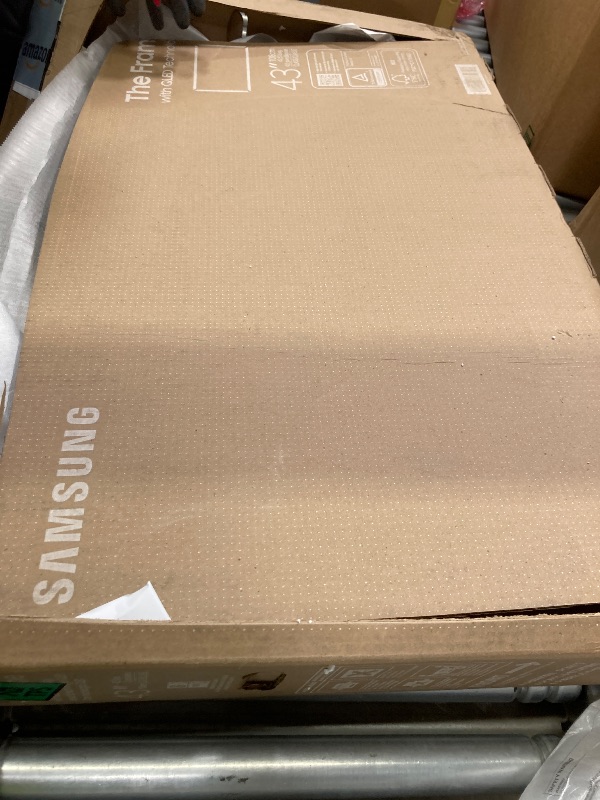 Photo 1 of *********Plug for power missing - unable to test.*********Samsung 43-Inch Class The Frame LS03F 4K QLED Smart TV (2025 Model) Slim Fit Wall Mount, Modern Frame Design, NQ4 AI Gen2 Processor, Art Mode, Artful Picture Quality, Samsung Vision AI, Alexa Built