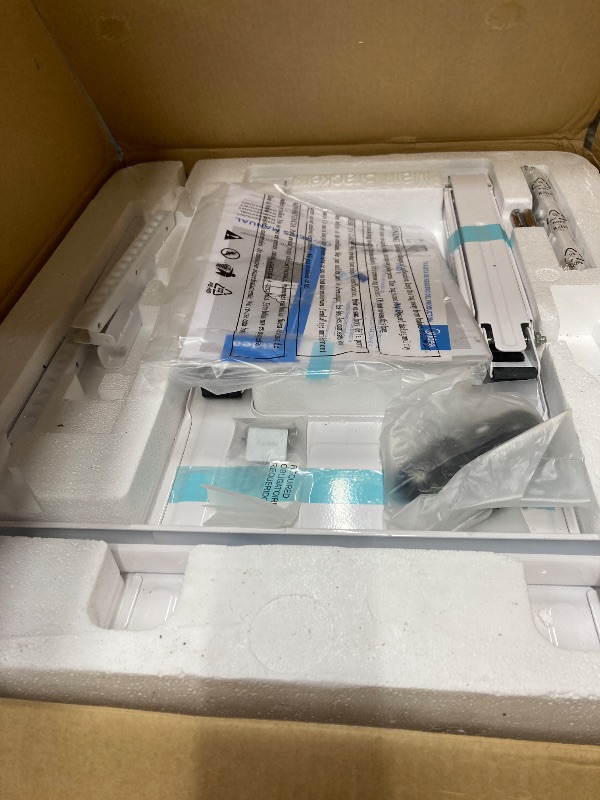 Photo 1 of *** DAMAGED -NON-FUNCTIONAL -SELLING AS PARTS ONLY*** Midea 10,000 BTU U Shaped Smart Inverter Window Air Conditioner - Cools 450 Sq Ft, Ultra Quiet with Open Window Operation - Alexa/Google Assistant Compatible, 37% Energy Savings, Remote (2026 Edition)