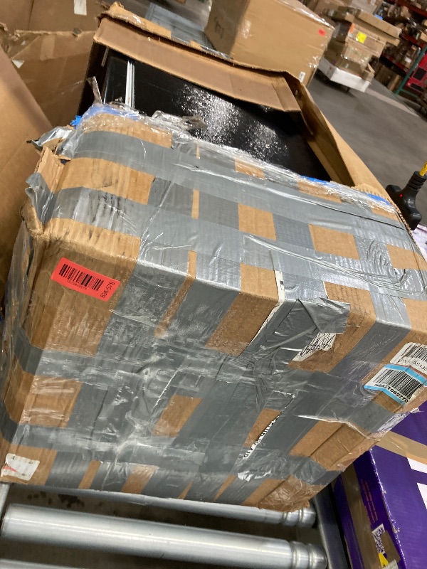 Photo 1 of **** PARTS ONLY ****
Igloo 3.2 Cu.Ft. Mini Fridge with Freezer - Single Door Compact Refrigerator with Glass Shelves for Homes, Dorms & Offices- Keep Snacks, Drinks & Frozen Foods Cool with Temperature Control Mini Fridge