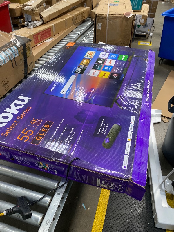 Photo 1 of **** NO RETUN- NO REFOUN**** Roku Smart TV 2026 – 55-Inch Select Series, 4K QLED TV – Roku TV with Voice Remote – Flat Screen QLED Television with Wi-Fi for Streaming Live Local News, Sports, & Movies – Bluetooth Headphone Mode