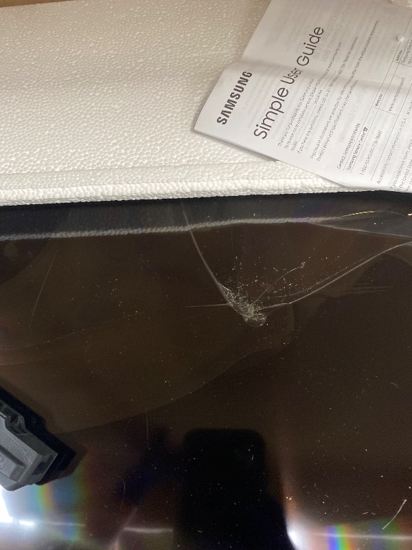 Photo 1 of **** NO RETUN- NO REFOUN**** - *** THE SCREEN IS BROKEN*** Samsung 55-Inch Class Crystal UHD U8000F 4K Smart TV (2025 Model) Endless Free Content, Processor, MetalStream Design, Knox Security, Compatible with Alexa