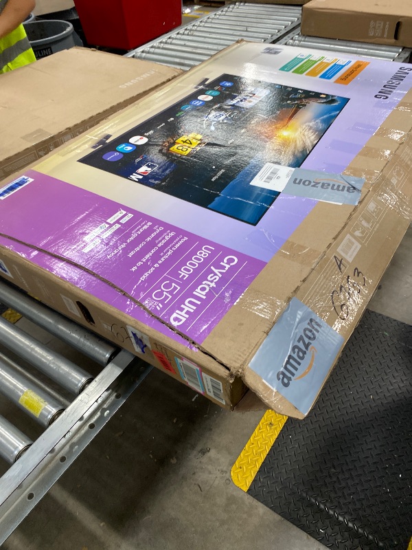 Photo 1 of **** NO RETUN- NO REFOUN**** - *** THE SCREEN IS BROKEN*** Samsung 55-Inch Class Crystal UHD U8000F 4K Smart TV (2025 Model) Endless Free Content, Processor, MetalStream Design, Knox Security, Compatible with Alexa