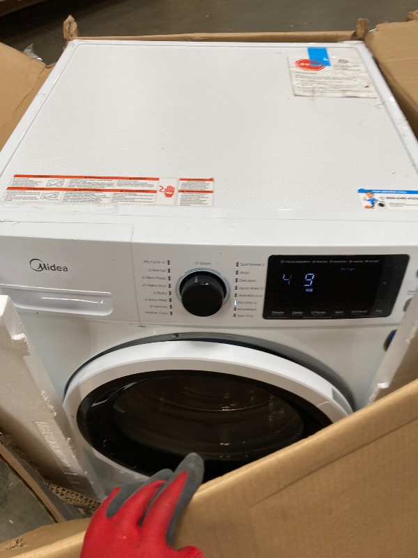 Photo 1 of **It turned on**
*****Midea 24 Inch All-in-One Front Load Washer Dryer Combo, 2.7 Cu.ft 26lbs Ventless Full-Automatic Washing Machine with Steam Care, Overnight Dry, 1400 RPM 16 Wash Cycles, White