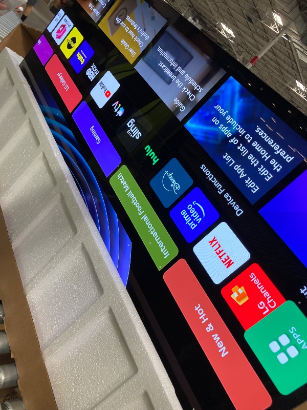 Photo 1 of ***BROKEN*SOLD FOR PARTS ONLY*NON RETURNABLE*NON REFUNADABLE*NO EXCEPTIONS***LG 55-Inch Class OLED evo AI Super Upscaling 4K G5 Series Smart TV w/Dolby Atmos & Vision, HDR10, Filmmaker Mode, Wow Orchestra, Alexa Built-in (OLED55G5WUA, 2025)***BROKEN*SOLD 