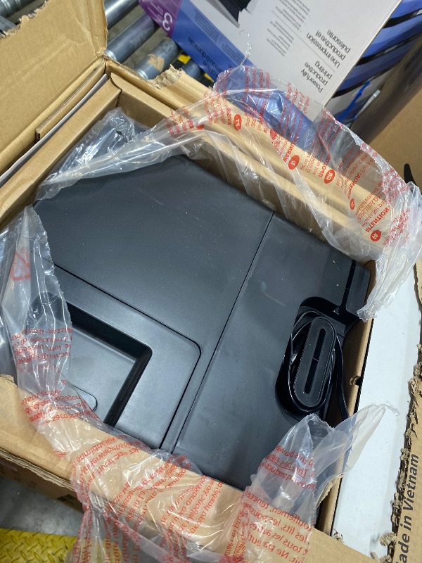 Photo 1 of ***NON-FUNCTIONAL SELLING AS PARTS ONLY*** Shark Matrix Plus | 2-in-1 Robot Vacuum & Mop for Carpets & Hard Floors | Sonic Mopping & Powerful Suction for Pet Hair | Self-Empty Base | 60-Day Capacity | HEPA | LiDAR Nav | Black/Gold | AV2610WA