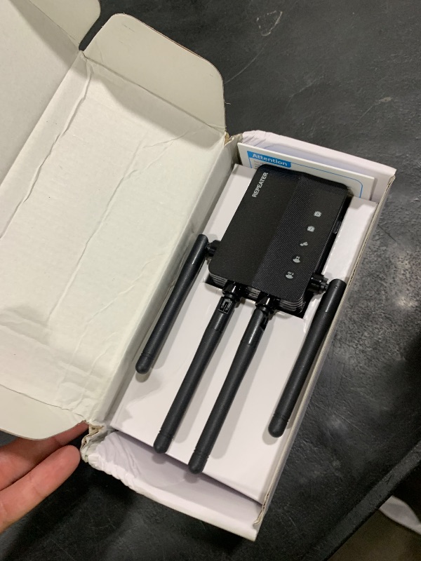 Photo 1 of WiFi Booster SWQFEWAFGRGVAD